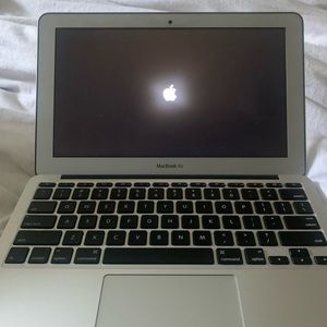 MacBook Air good condition